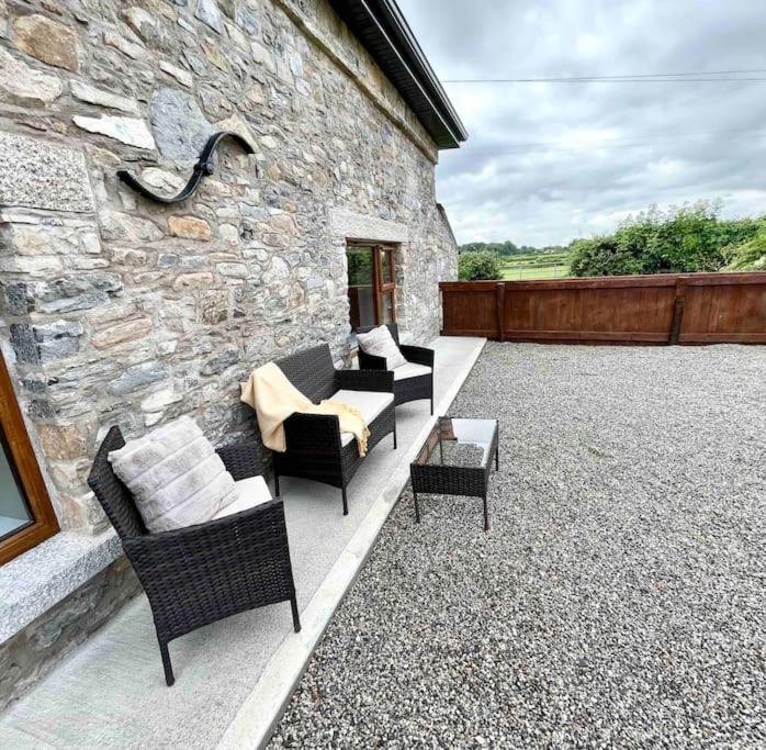 Tom Rocky'S Farmyard Villa Templemore Exterior photo